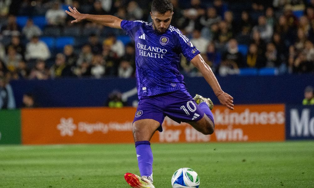 售與贊助商 售與贊助商